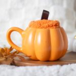 Pumpkin Cosy – Mug Citrouille & Chaussettes Douillettes - Bobo