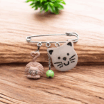 Broche Chats Queue en Coeur