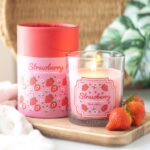 Bougie  Parfumée à la Fraise – Douceur et Élégance pour Votre Intérieur