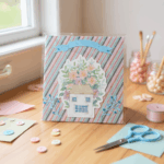 Carte Double "Maison en Fleurs – Rayures Pastel