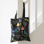 Totebag Midnight Bloom – Élégance Nocturne & Esprit Folk